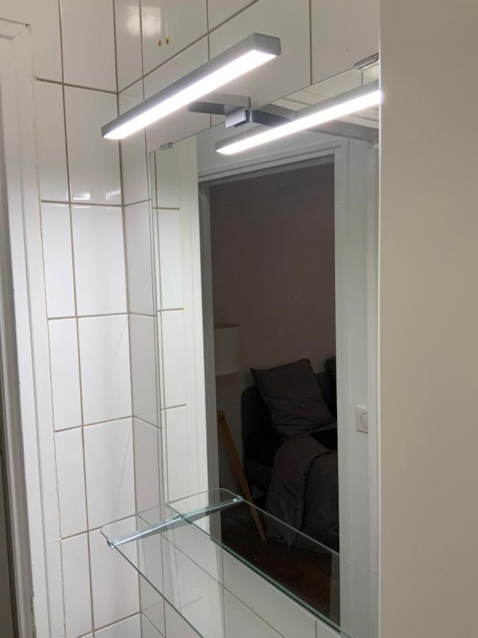 Apartamento Quartier bas Montreuil à 3minutes du métro Exterior foto